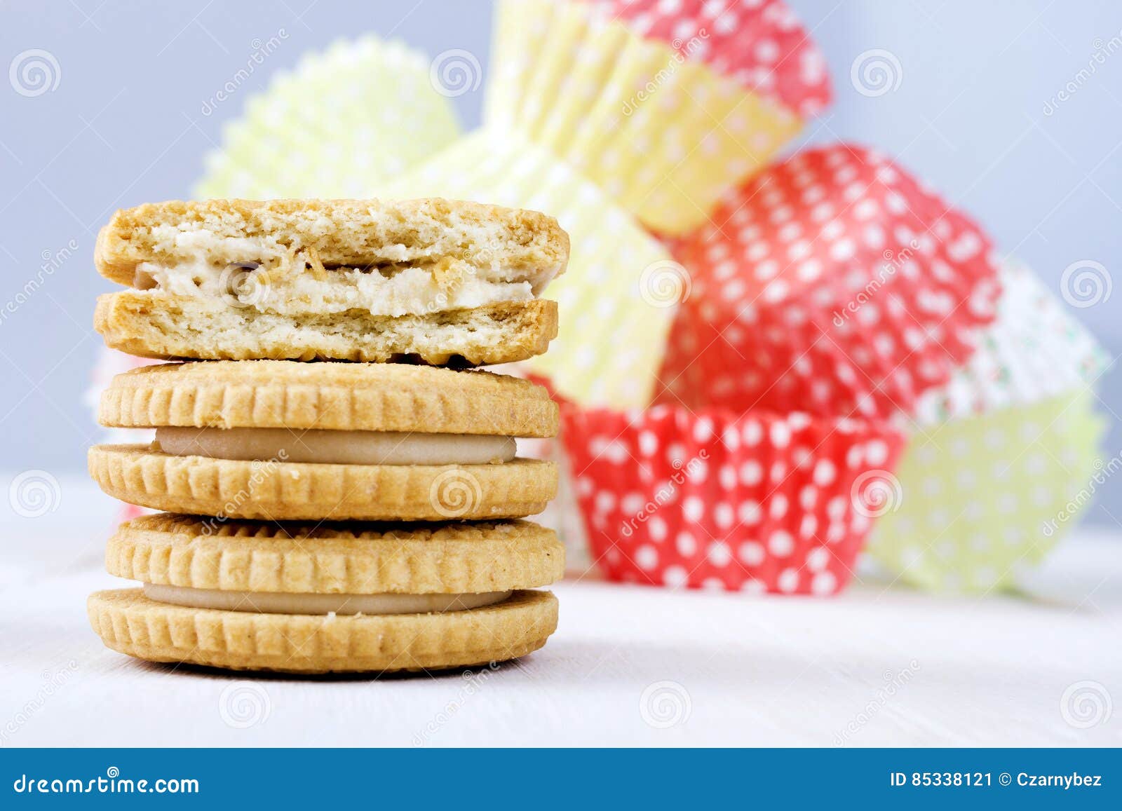 Cookies with cream, stock image. Image of snack, bites 85338121