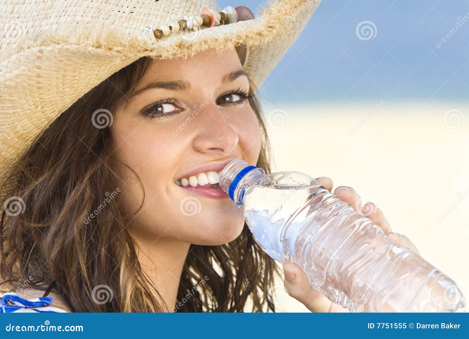 1,195 Sun Hat Water Bottle Stock Photos - Free & Royalty-Free Stock Photos  from Dreamstime