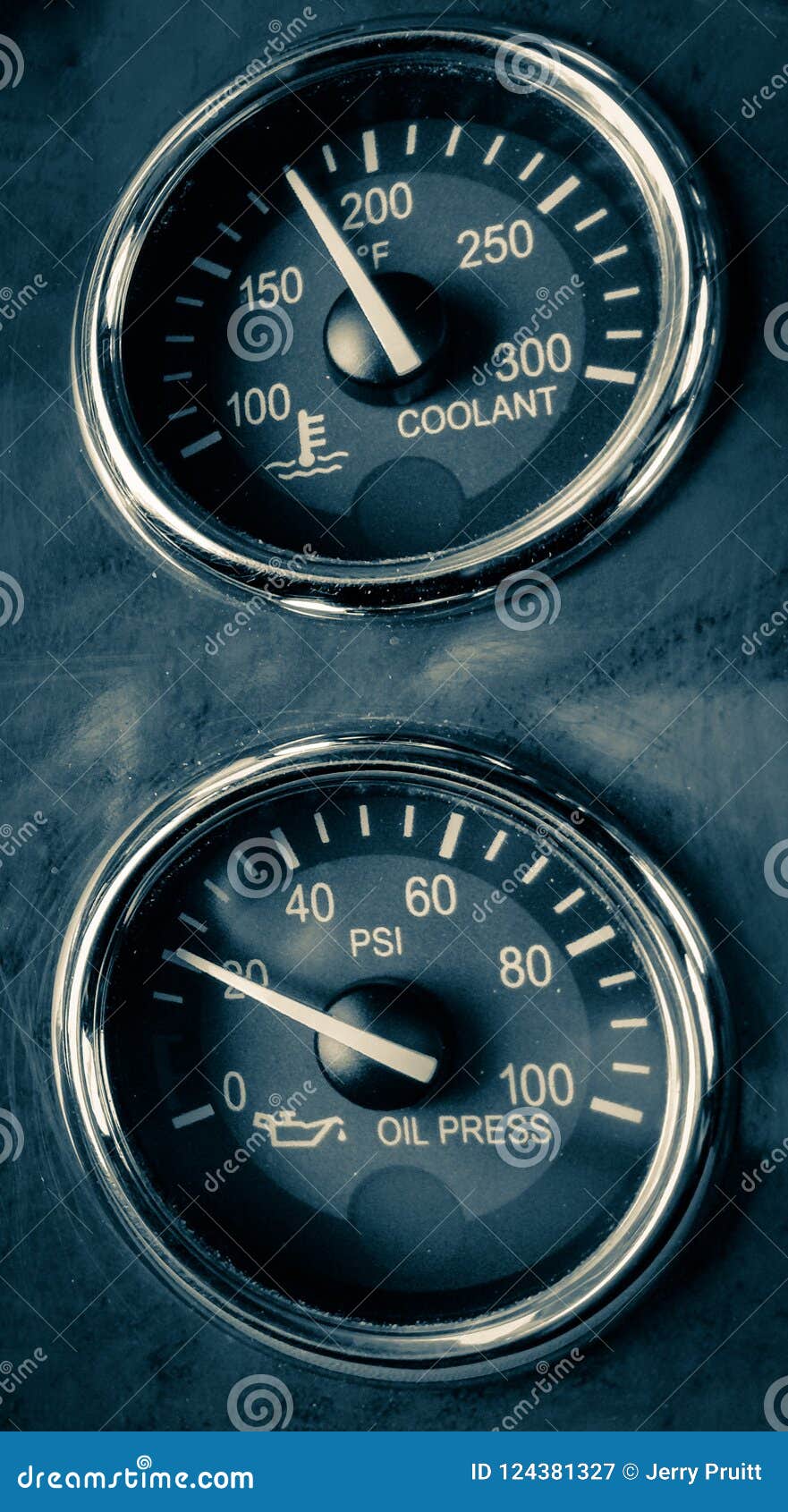 Coolant Gauges Stock Image 75862003