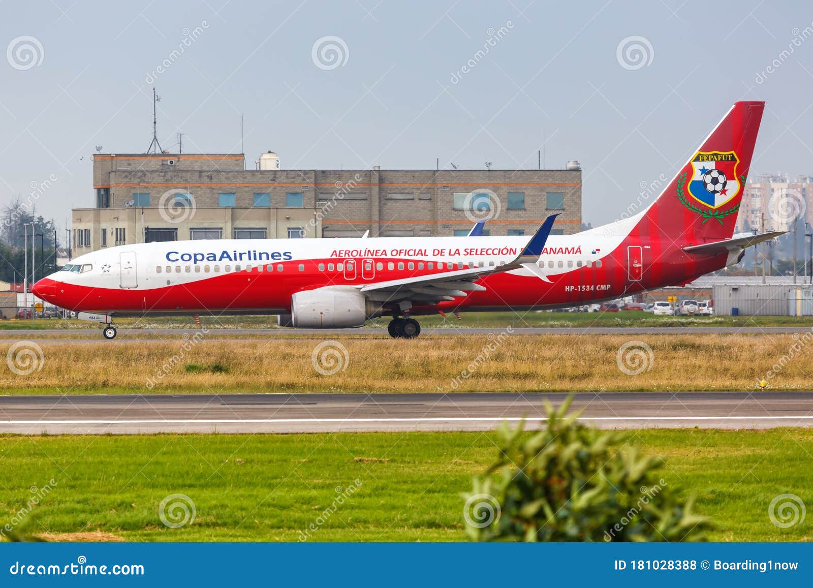 Copa Airlines Boeing 737 Airplane Bogota Airport Fepafut Special Livery  Editorial Stock Photo - Image of airways, airline: 181028388