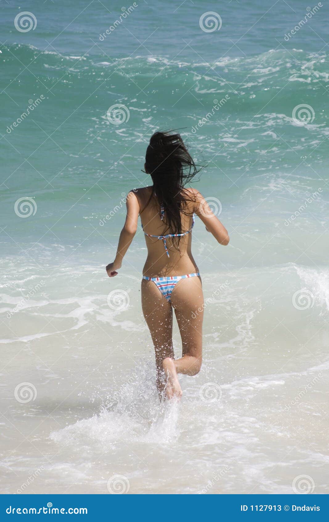 young bikini girls ipanema beach