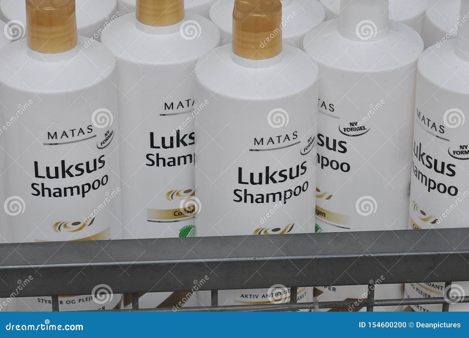 Luksus Shampoo Stock Photos - Royalty-Free Stock from Dreamstime