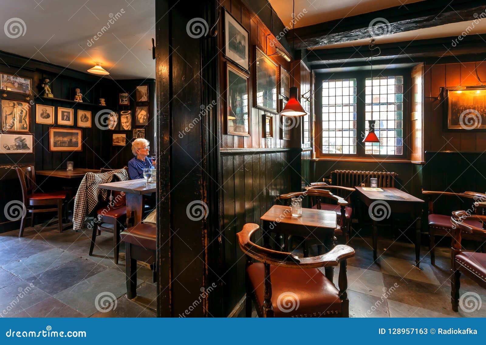40 952 Vintage Restaurant Interior Photos Free Royalty Free Stock Photos From Dreamstime 40 952 Vintage Restaurant Interior Photos Free Royalty Free Stock Photos From Dreamstime