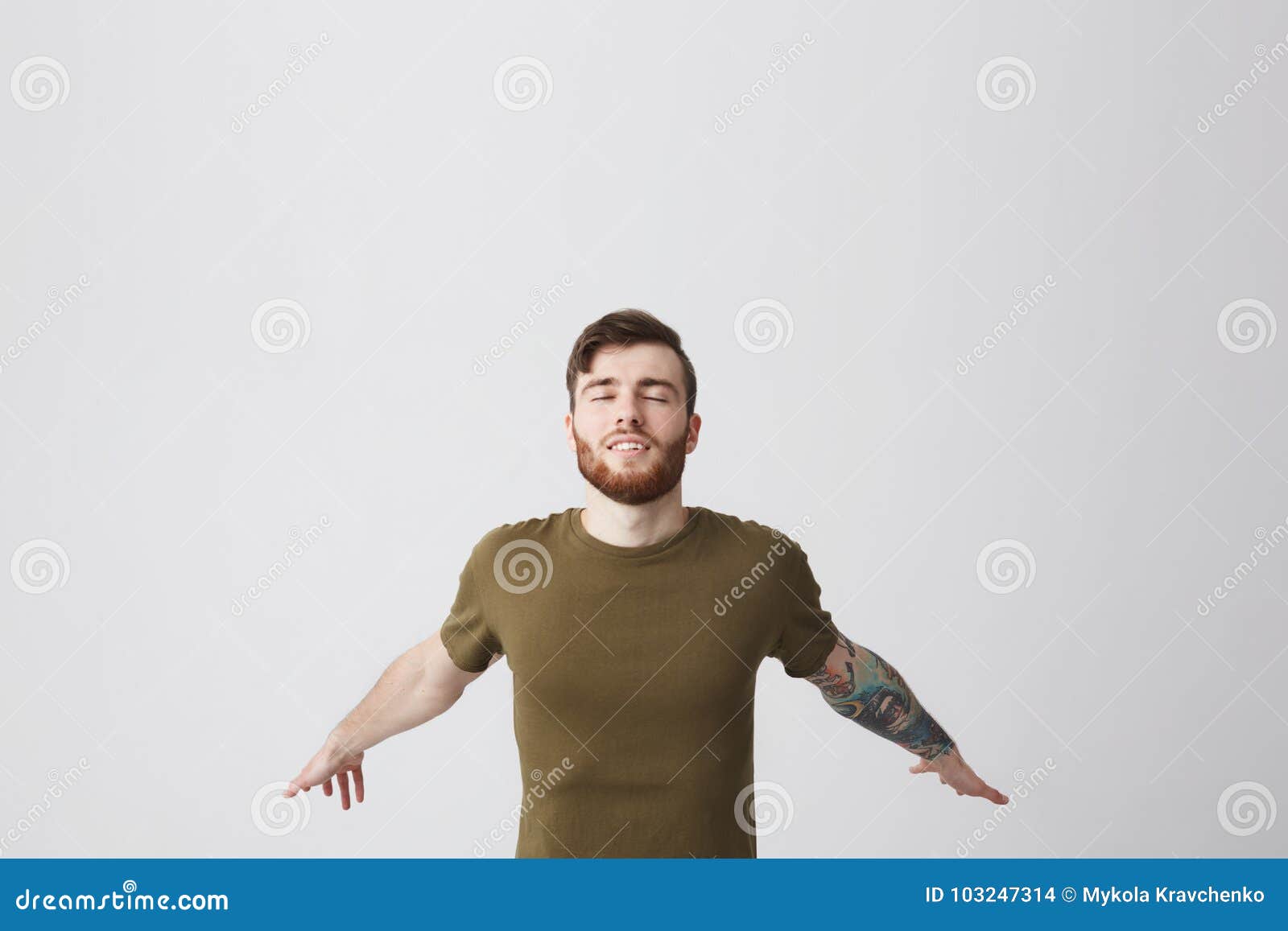 Copy Space Body Language Mature Attractive Bearded European