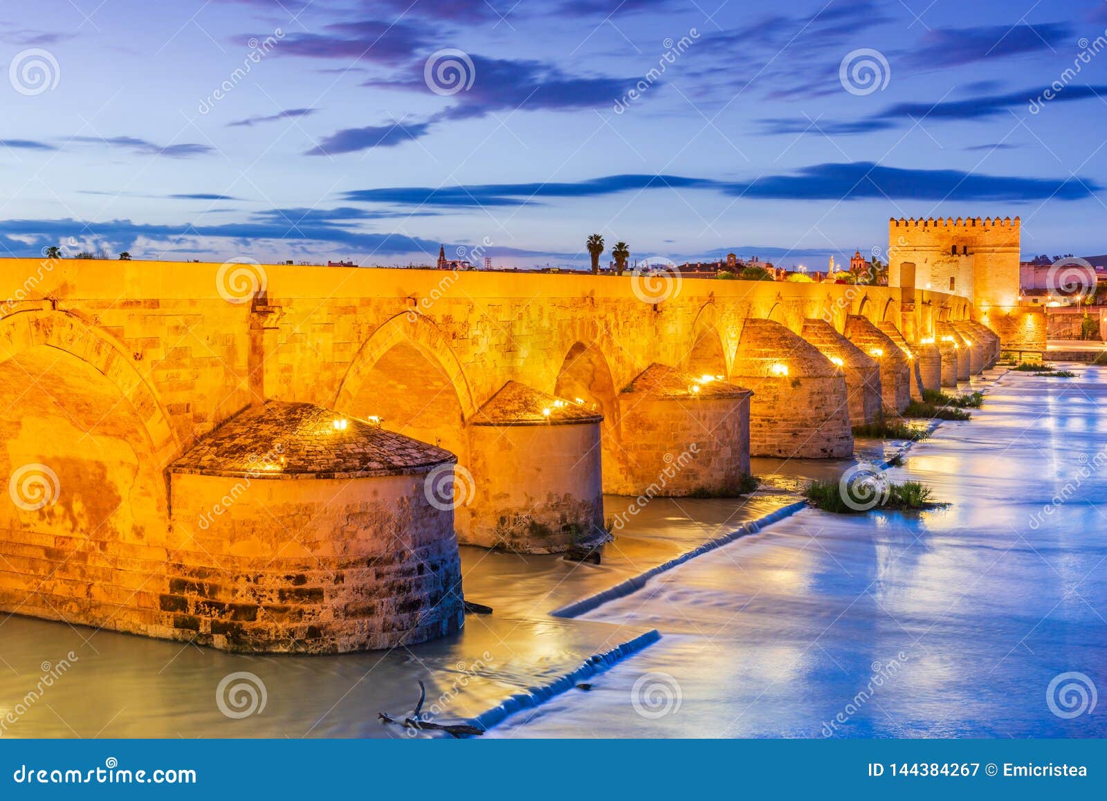 cordoba, andalusia, spain - puente romano