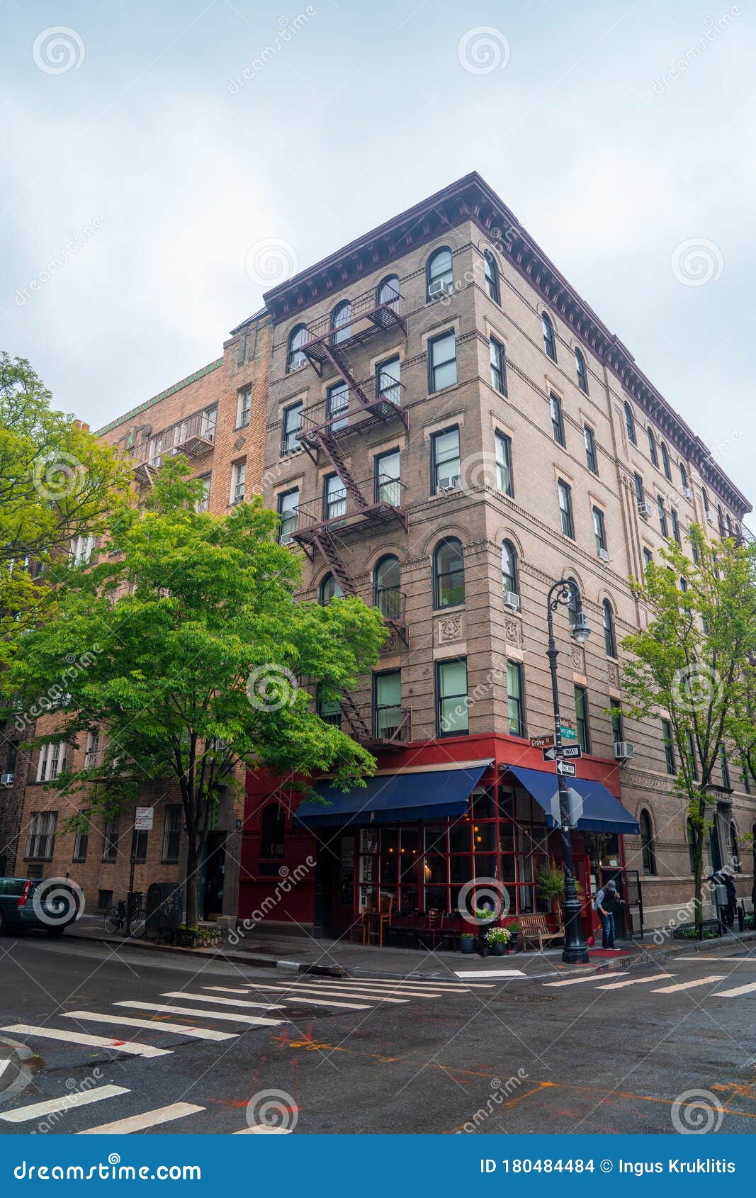 Friends TV Show Apartment Building In Greenwich Village New York