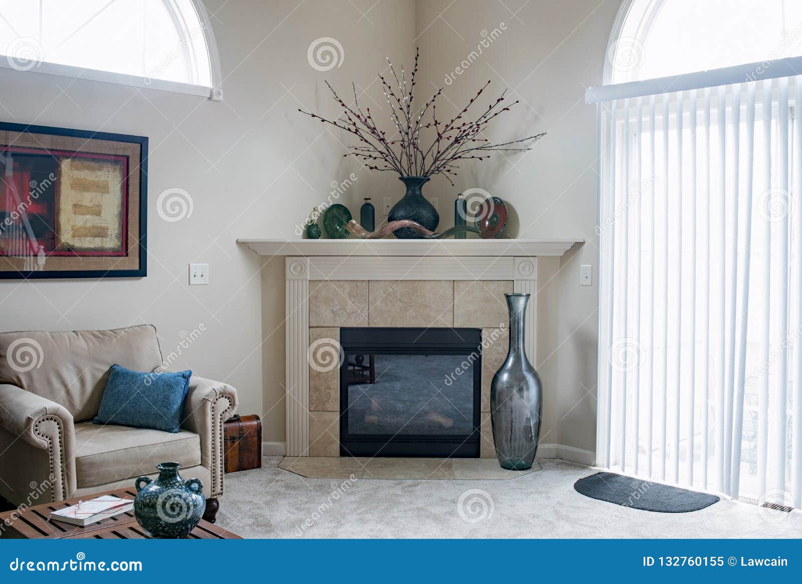 Corner Fireplace With Tan Tile Editorial Image Image Of Carpeted