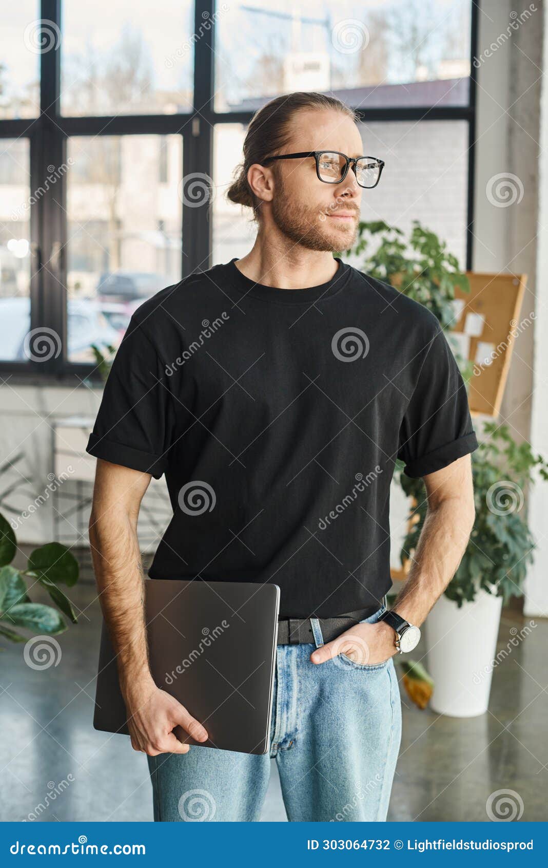 corporate manager in black t-shirt