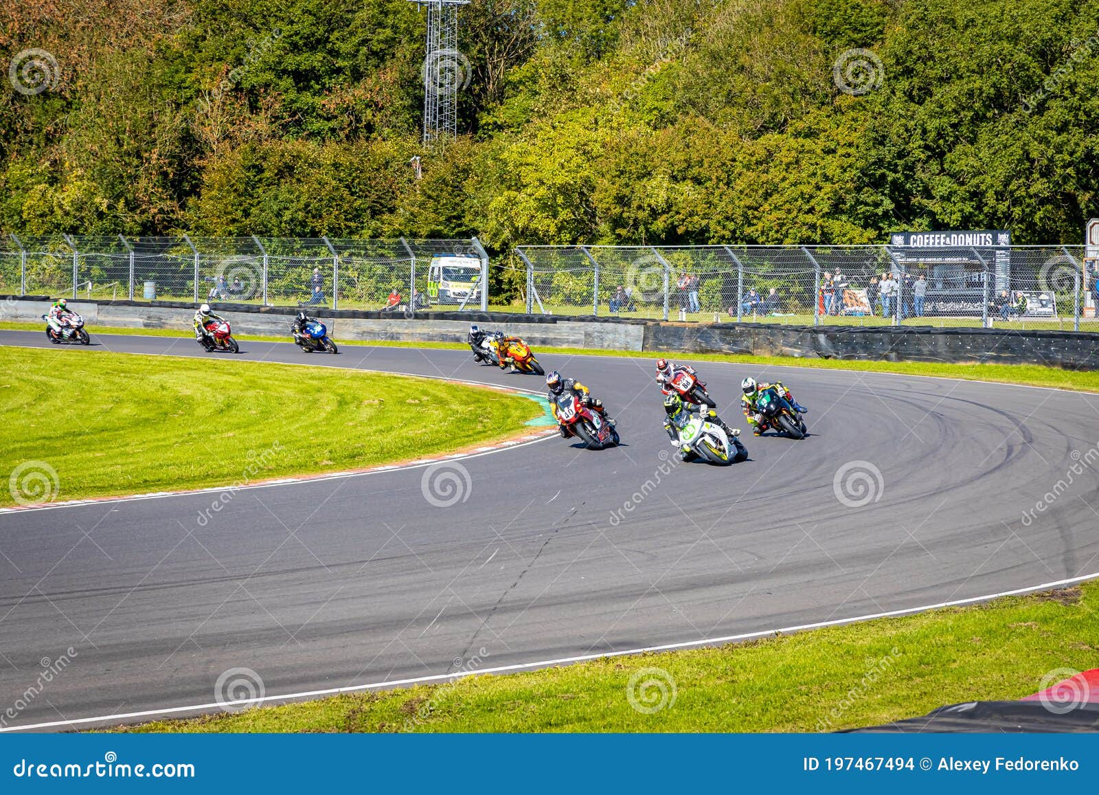 Corrida De Moto No Campo Inglês Imagem de Stock Editorial - Imagem de  motor, passeio: 197467494