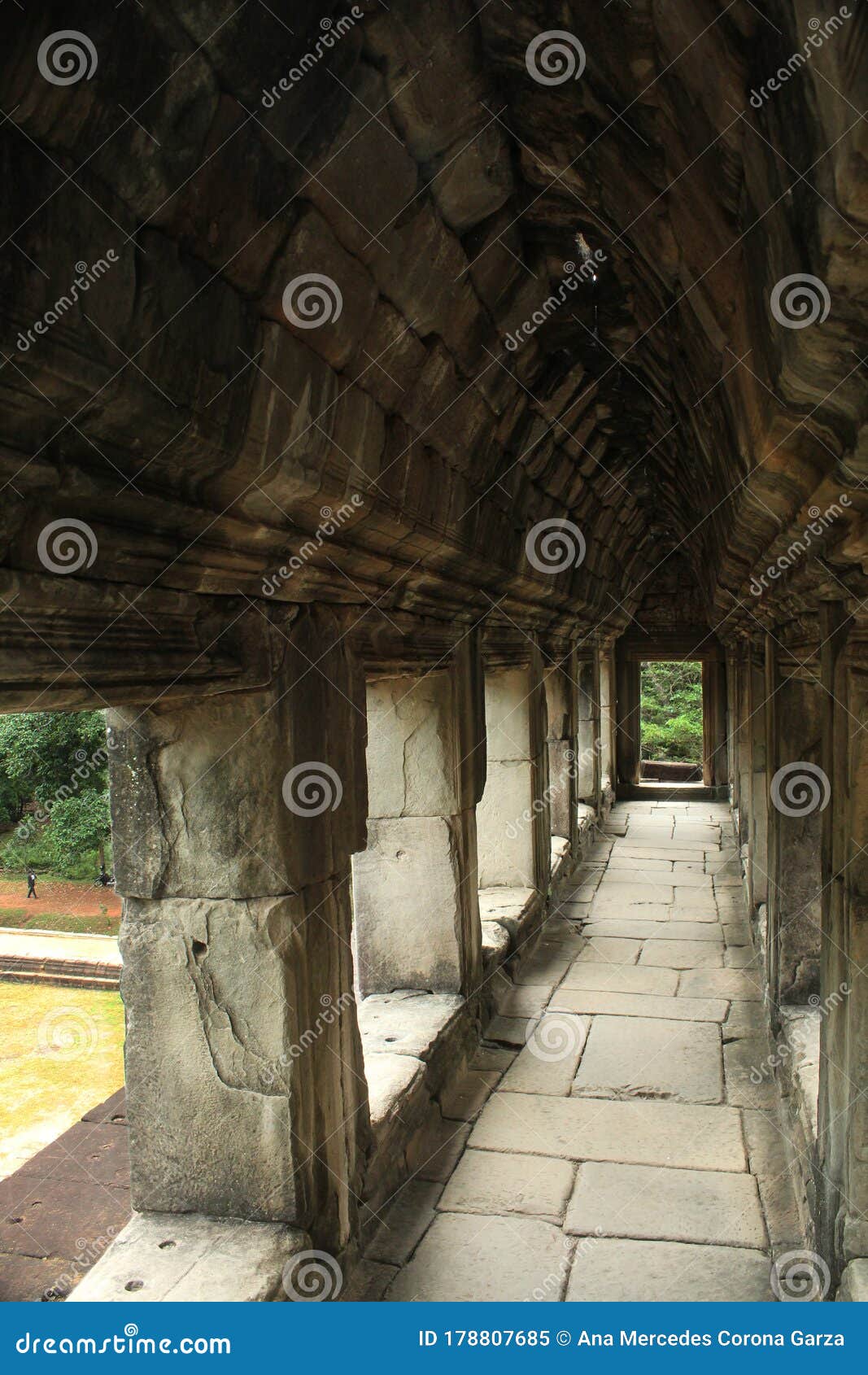 corridor inside the angkor wat temple