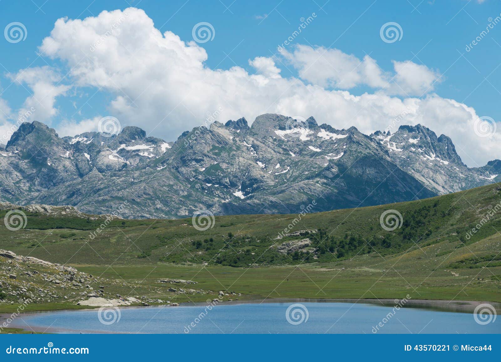 corsica lac de nino