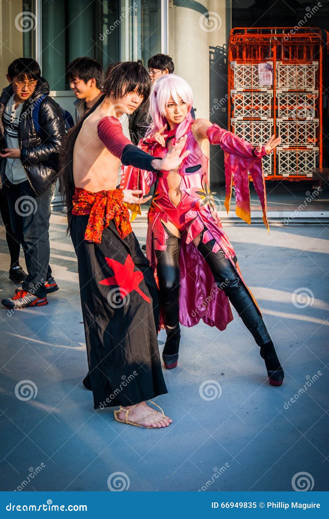 'Guilty Crown' Cosplay Editorial Image - Image of cosplayer, event