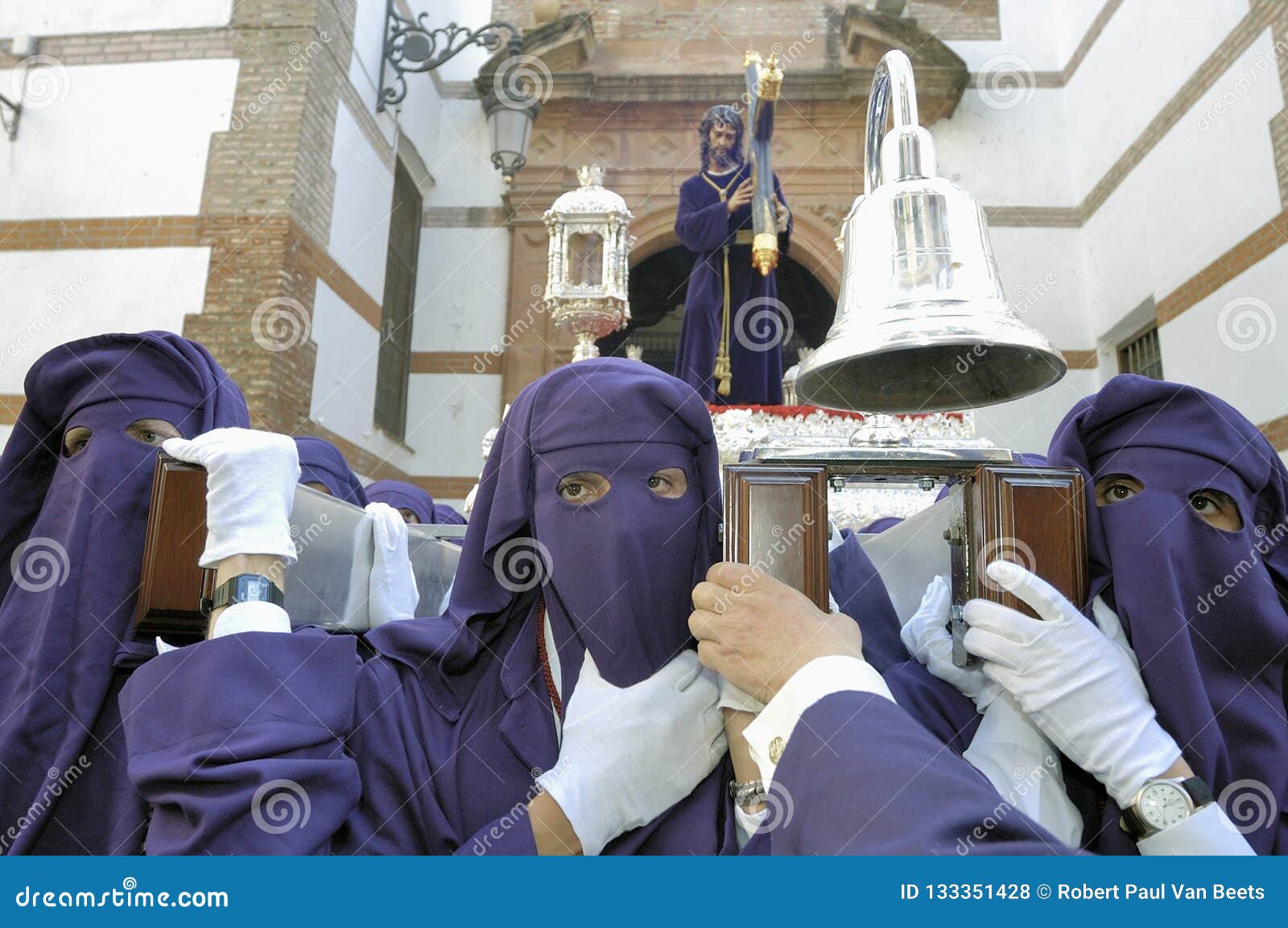 costaleros bearing a tronos during semana santa
