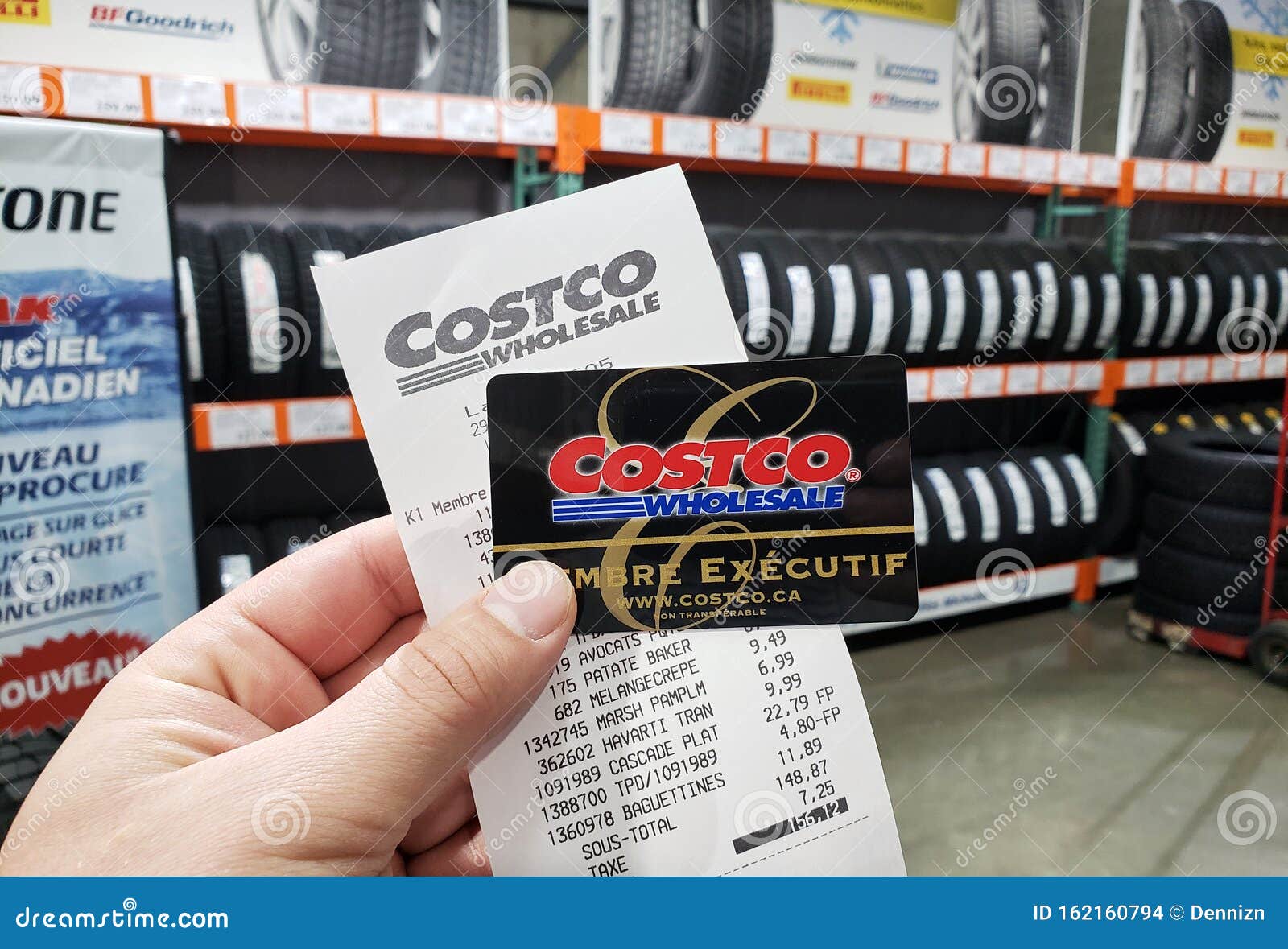 How much does a costco membership cost in canada
