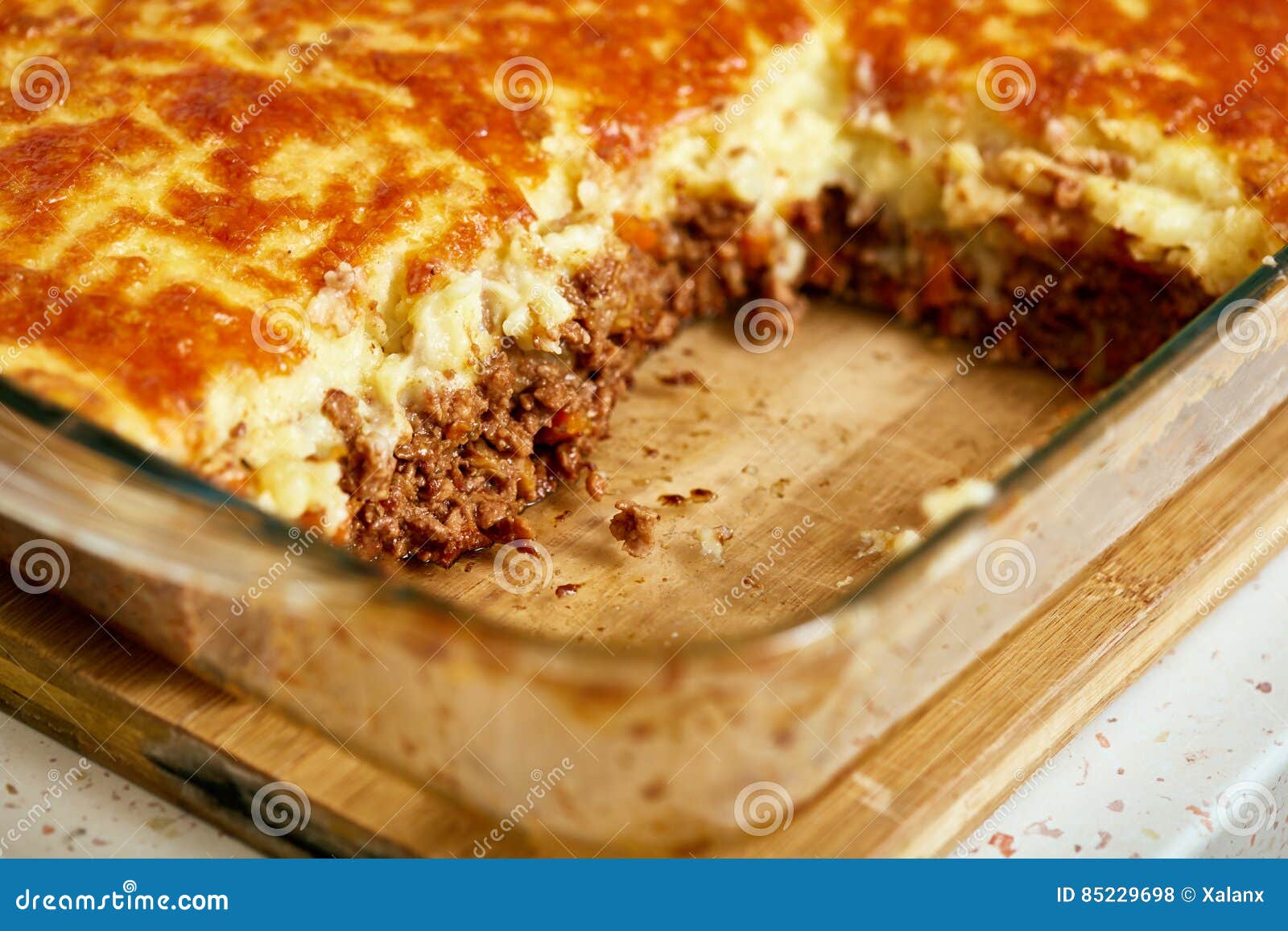 Cottage pie in a casserole stock photo. Image of cuisine 85229698