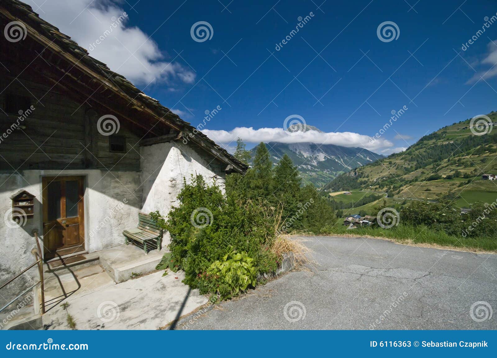 Cottage in Swiss Alps stock image. Image of house, countryside 6116363