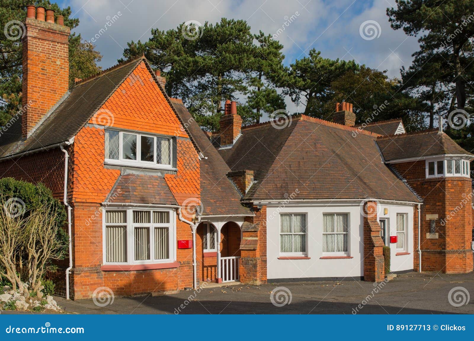 Cottages at Bletchley Park, Buckinghamshire, England Editorial Stock