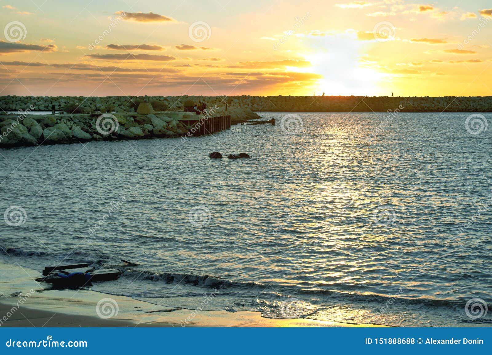 Coucher Du Soleil Au Dessus De La Mer Méditerranée Soirée D