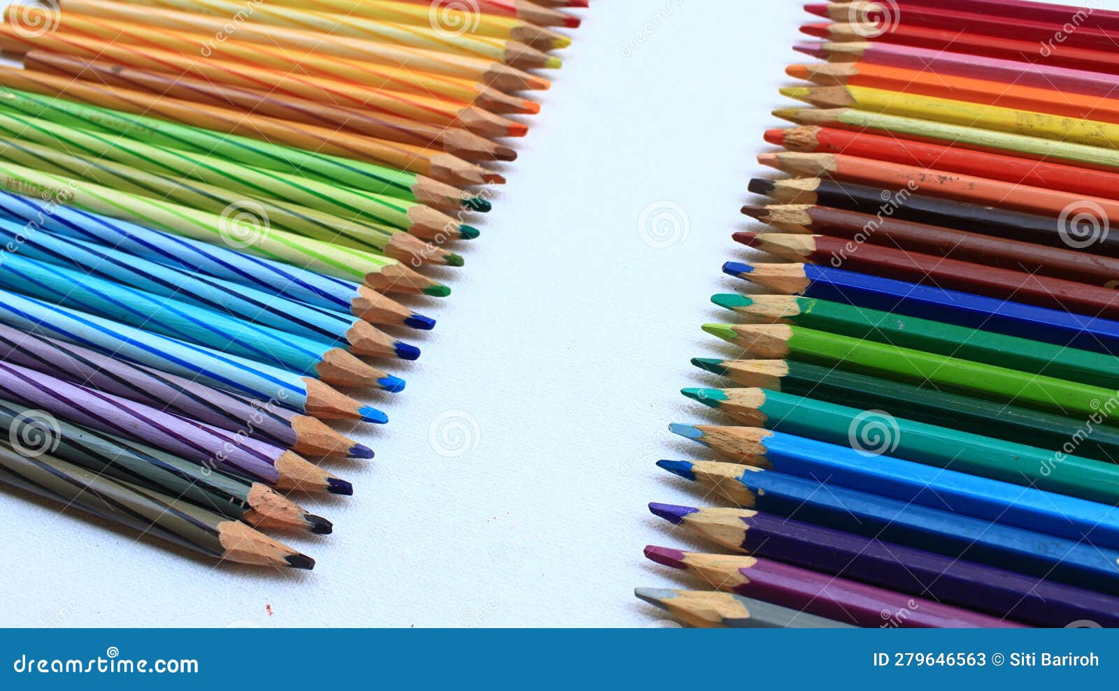 Couleur De Crayon Cher Et Bon Marché Pour L'éducation De L'enfance Adulte  Qualité Bon Marché Crayon De Qualité Bon Jeu De Crayon C Image stock -  Image du enfance, positionnement: 279646563