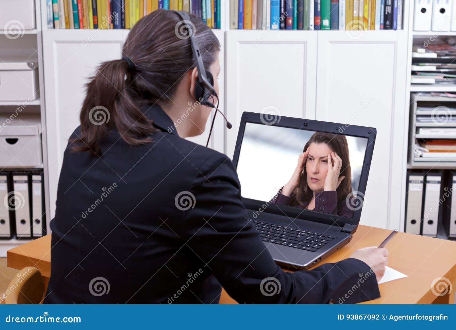 counselor headset online call patient