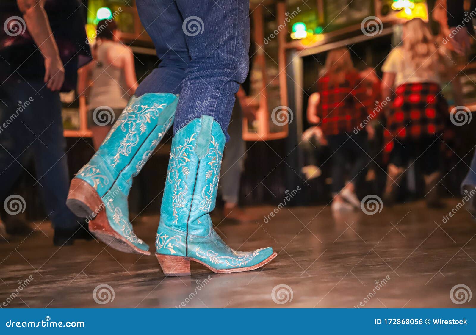 dancing boots country dancers