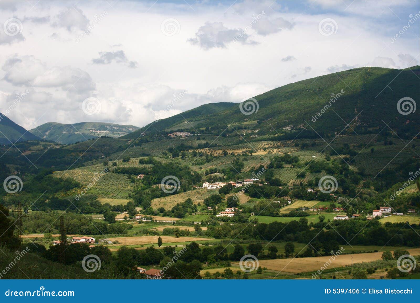5,455 Umbria Country Stock Photos - Free \u0026 Royalty-Free Stock Photos from  Dreamstime, image size:1600x1155
