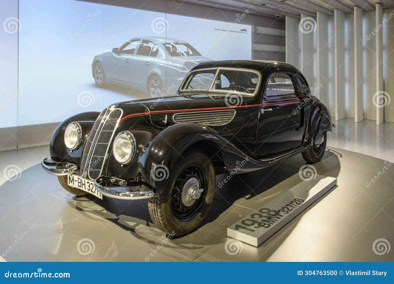 Pre-war BMW 327 28 Elegant Car from 1938 at the BMW Museum Munich ...