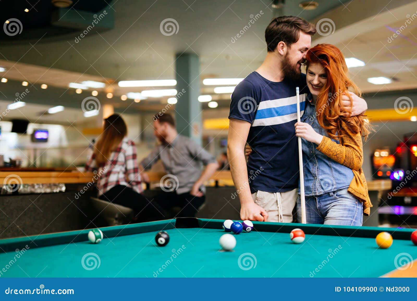 Snooker Barcelona Speed Dating : SPEED DATING PARA SINGLES DE AÑOS (COMPLETO)