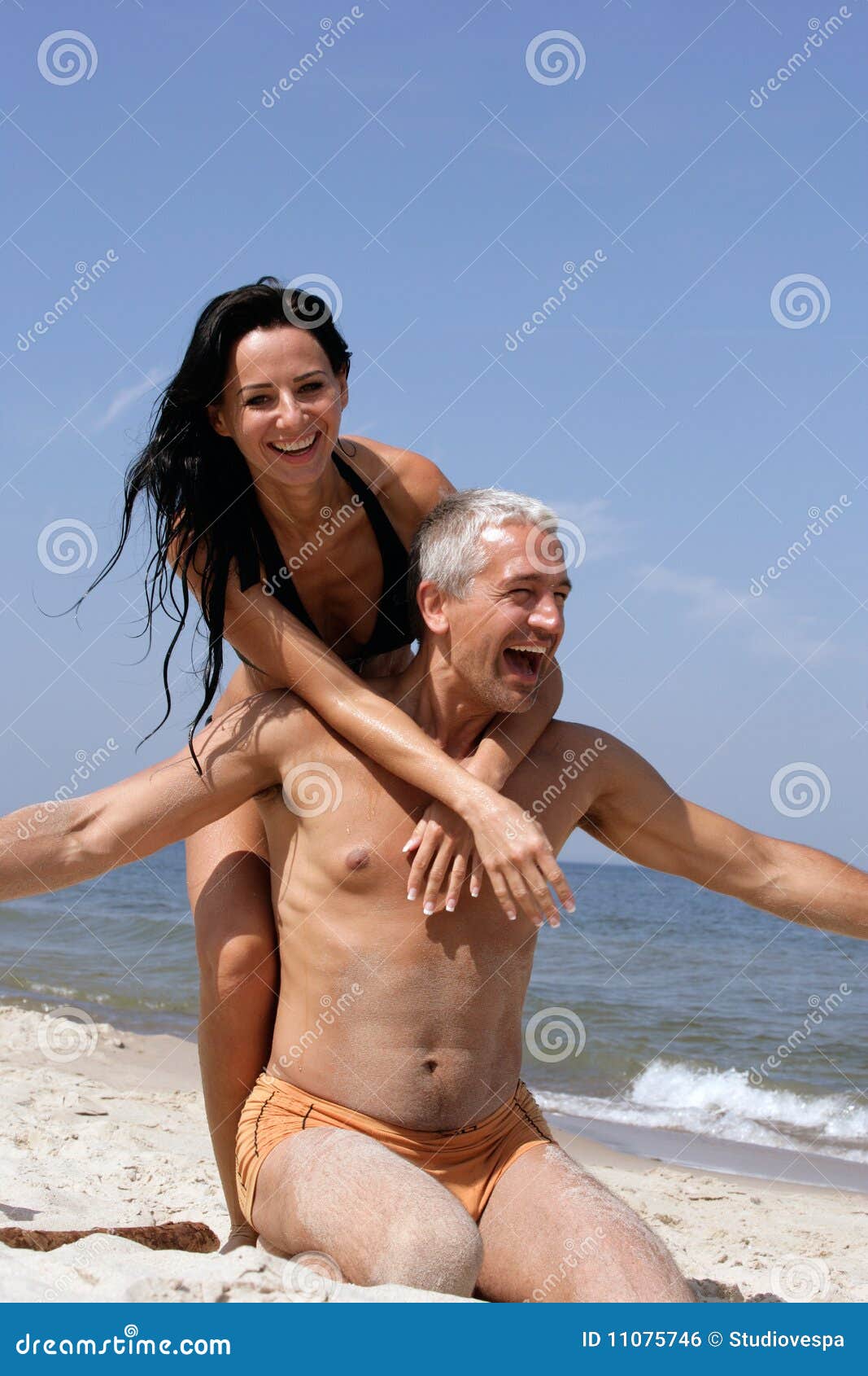 nudiest beach couple  Image Professionals