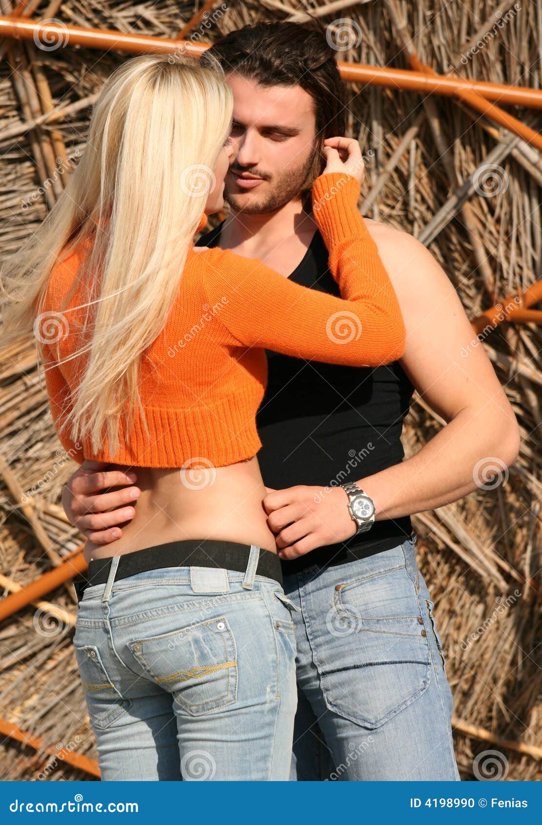 492 Couple Kissing Romantic Pose Stock Photos