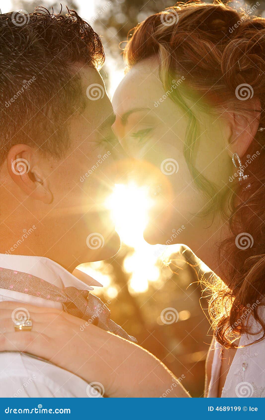 Couple Sunlight Stock Image Image Of Love Dressy Soft 4689199