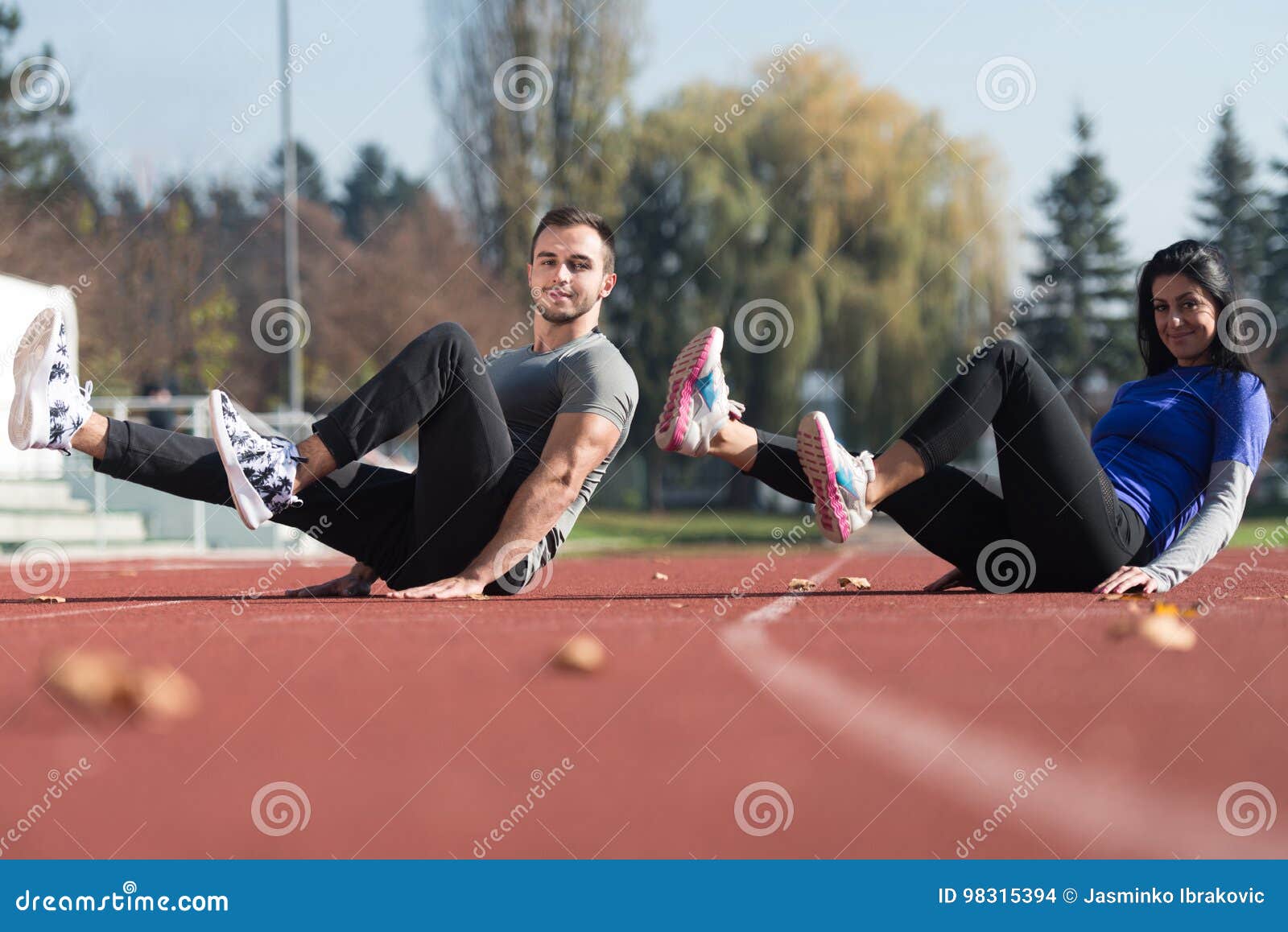 30 Minute Central park workout area with Comfort Workout Clothes