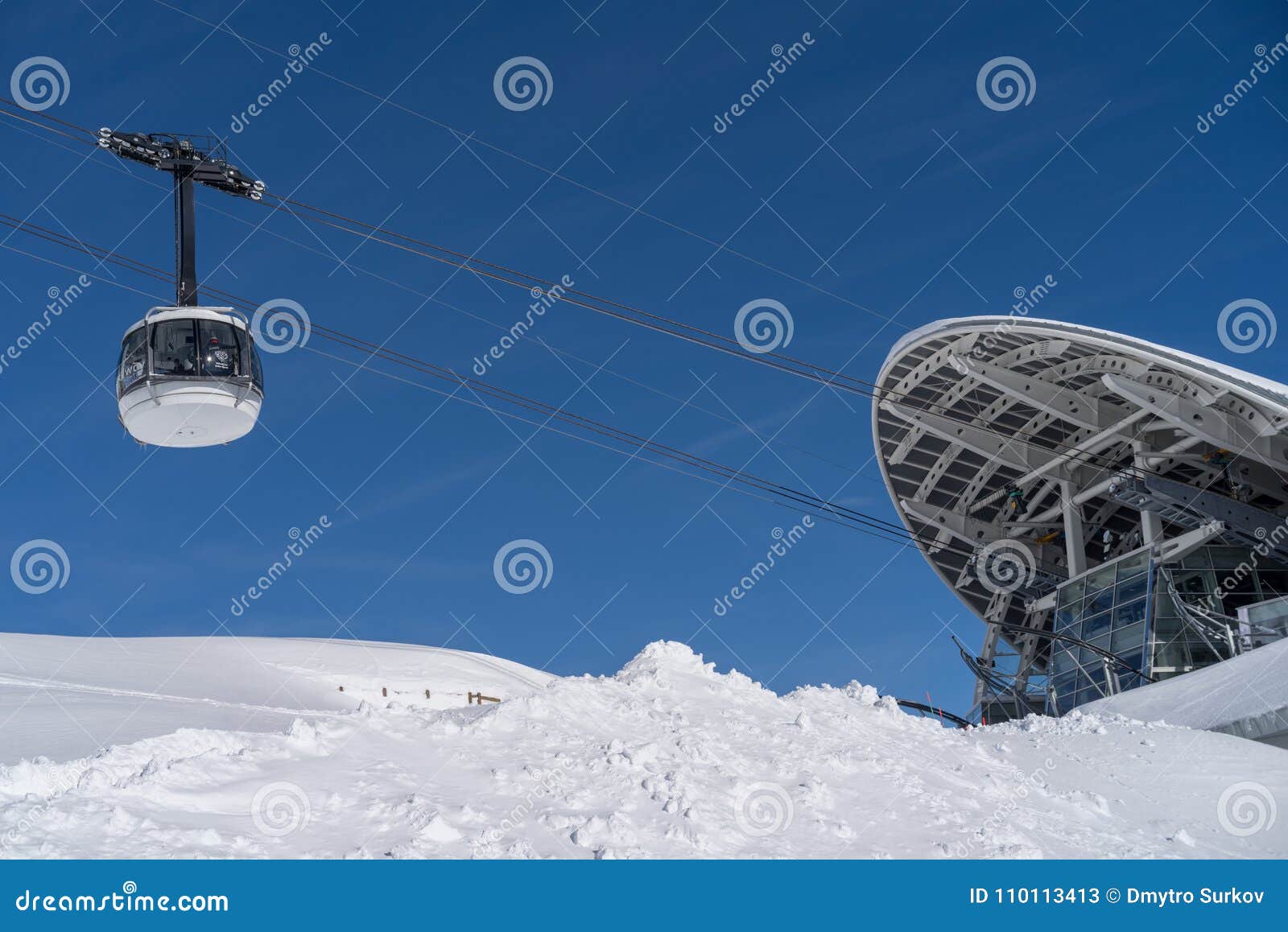 Skyway Monte Bianco, Courmayeur, Italy Editorial Stock Photo - Image of resort: 110113413