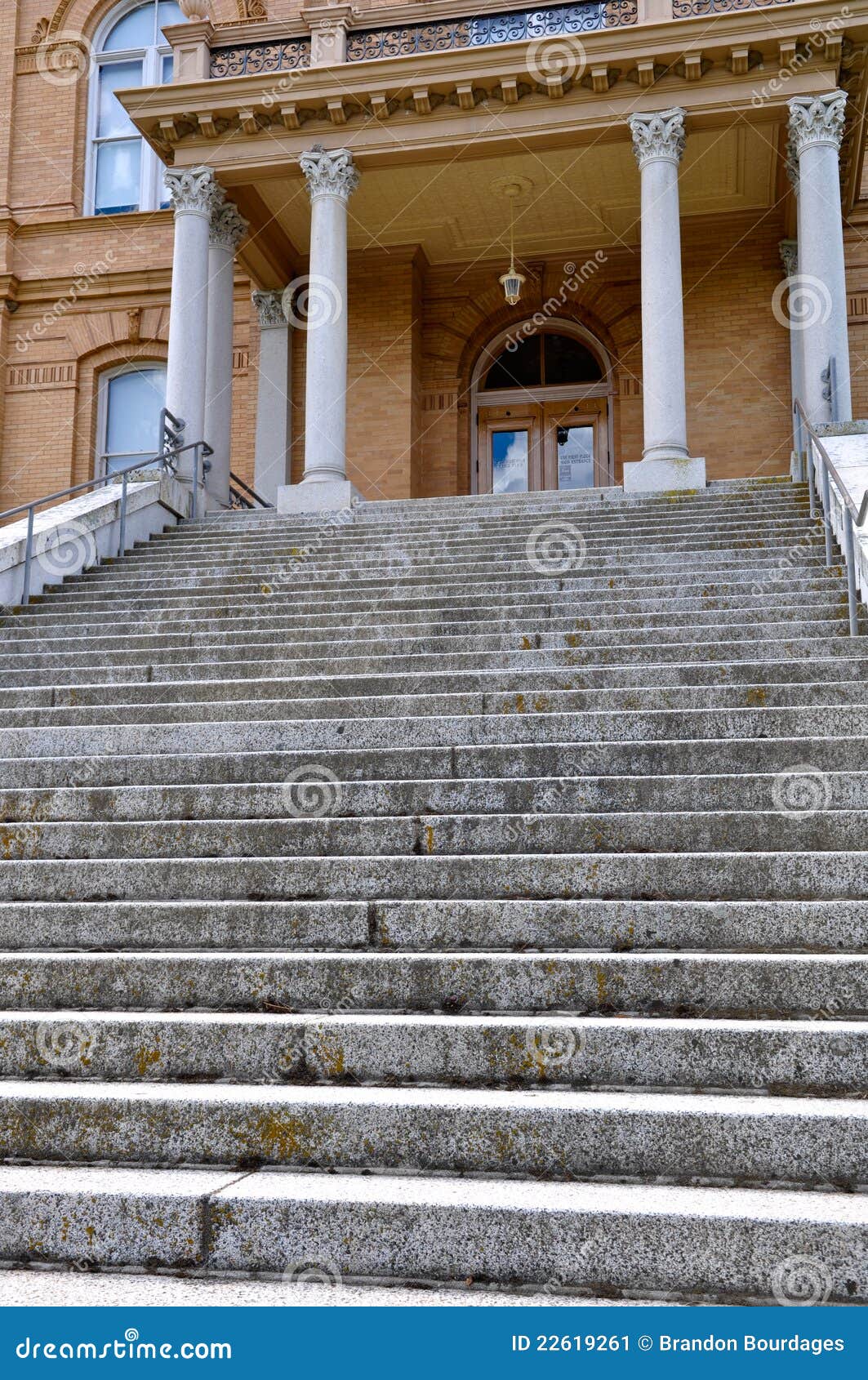 Courthouse Steps stock image. Image of entrance, authority 22619261