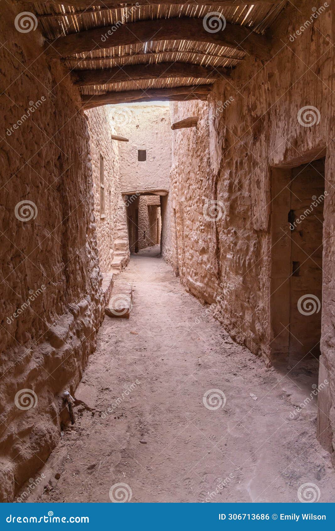 covered alleyway in old town al-ula