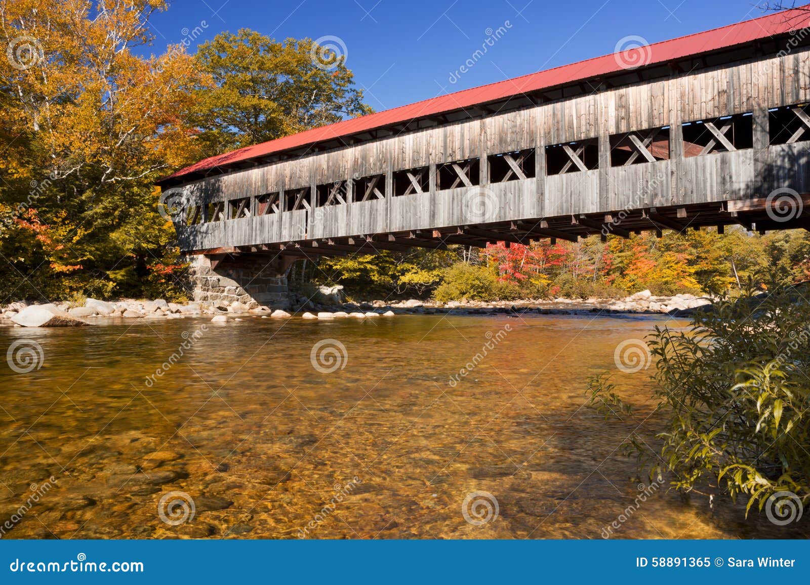 covered bridge river fall foliage swift river nh usa albany over white mountain national forest new 58891365