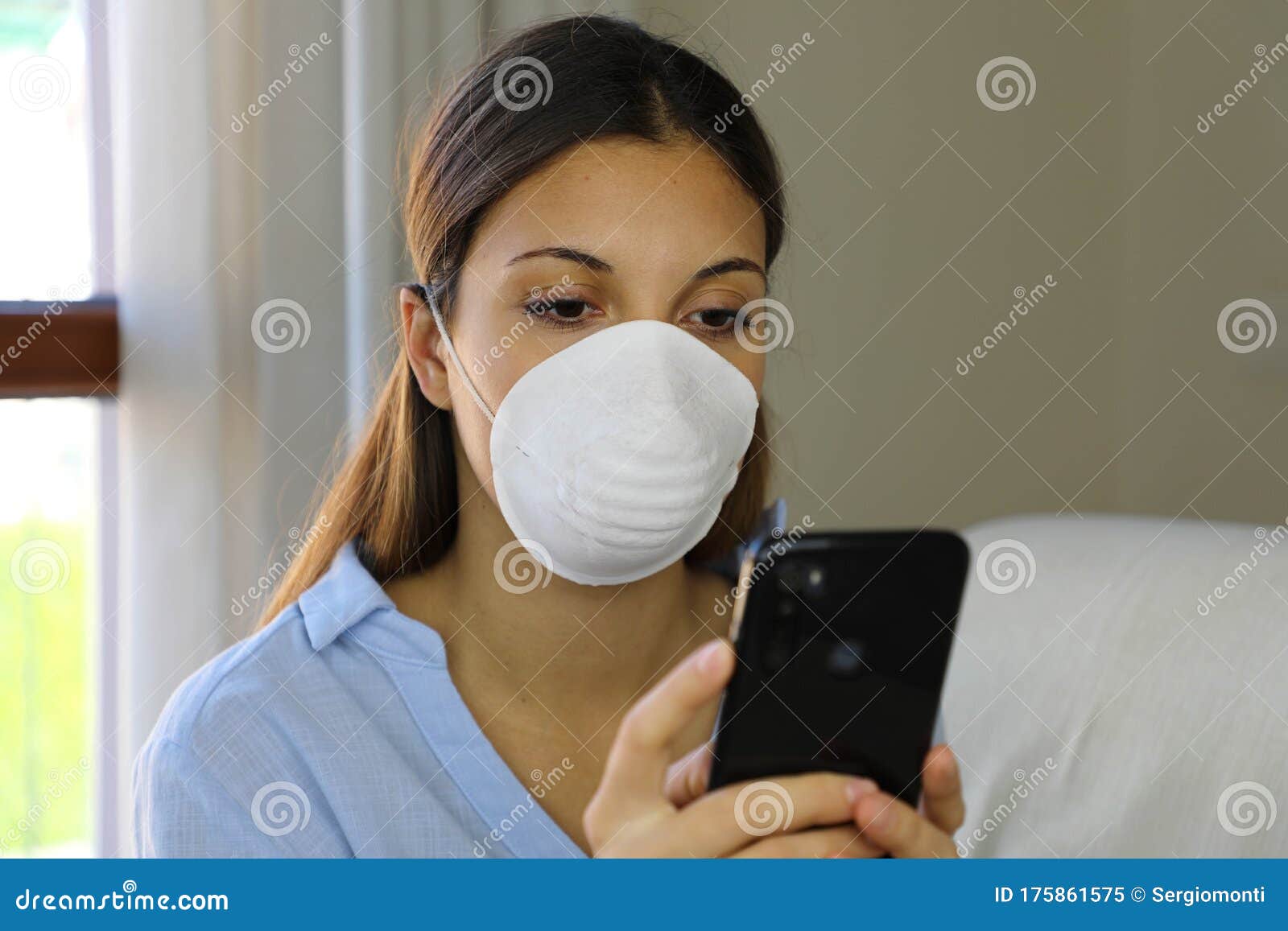 COVID19 Pandemic Coronavirus Mask Woman Home Working Isolat