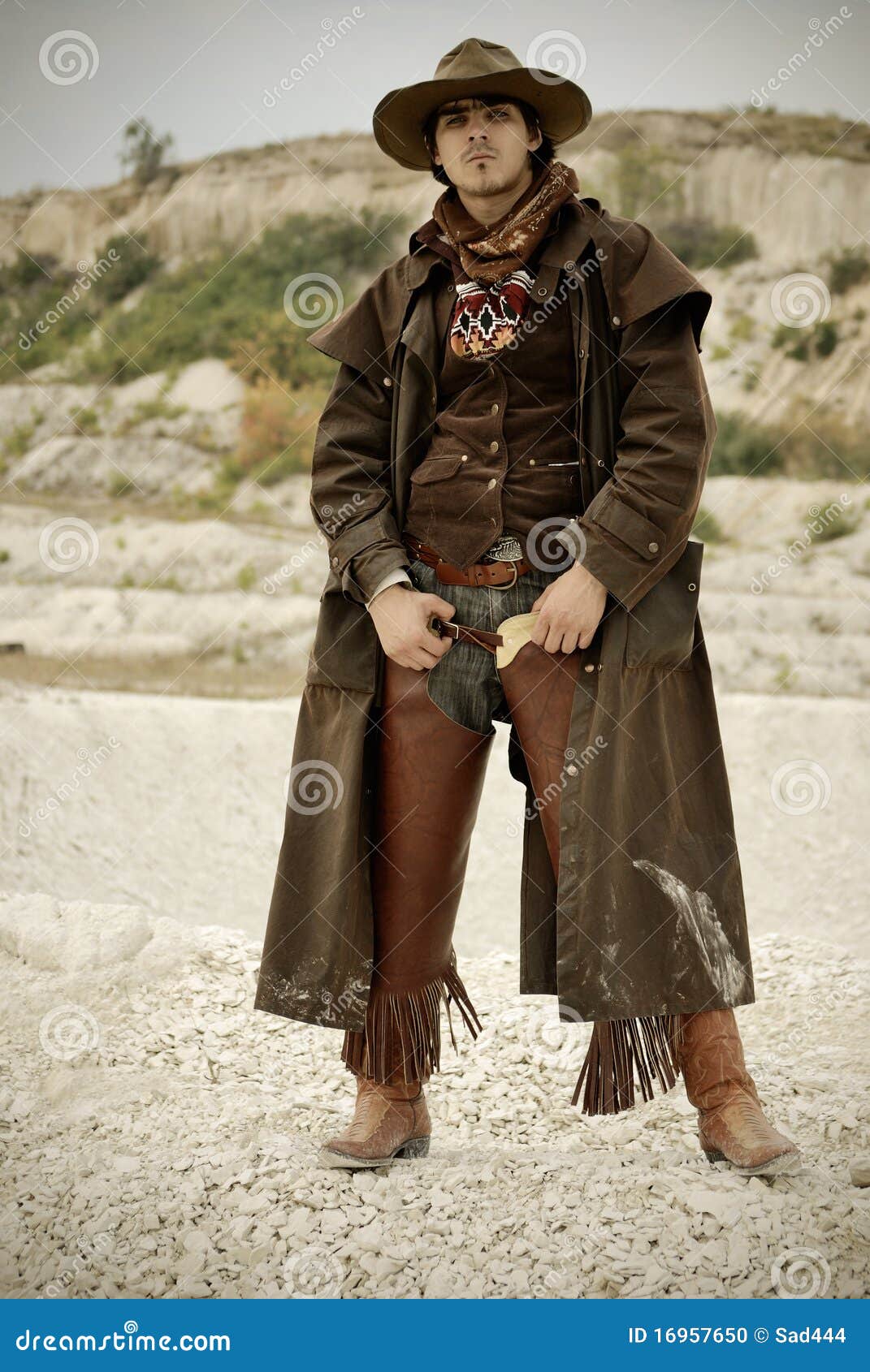 https://thumbs.dreamstime.com/z/cowboy-16957650.jpg