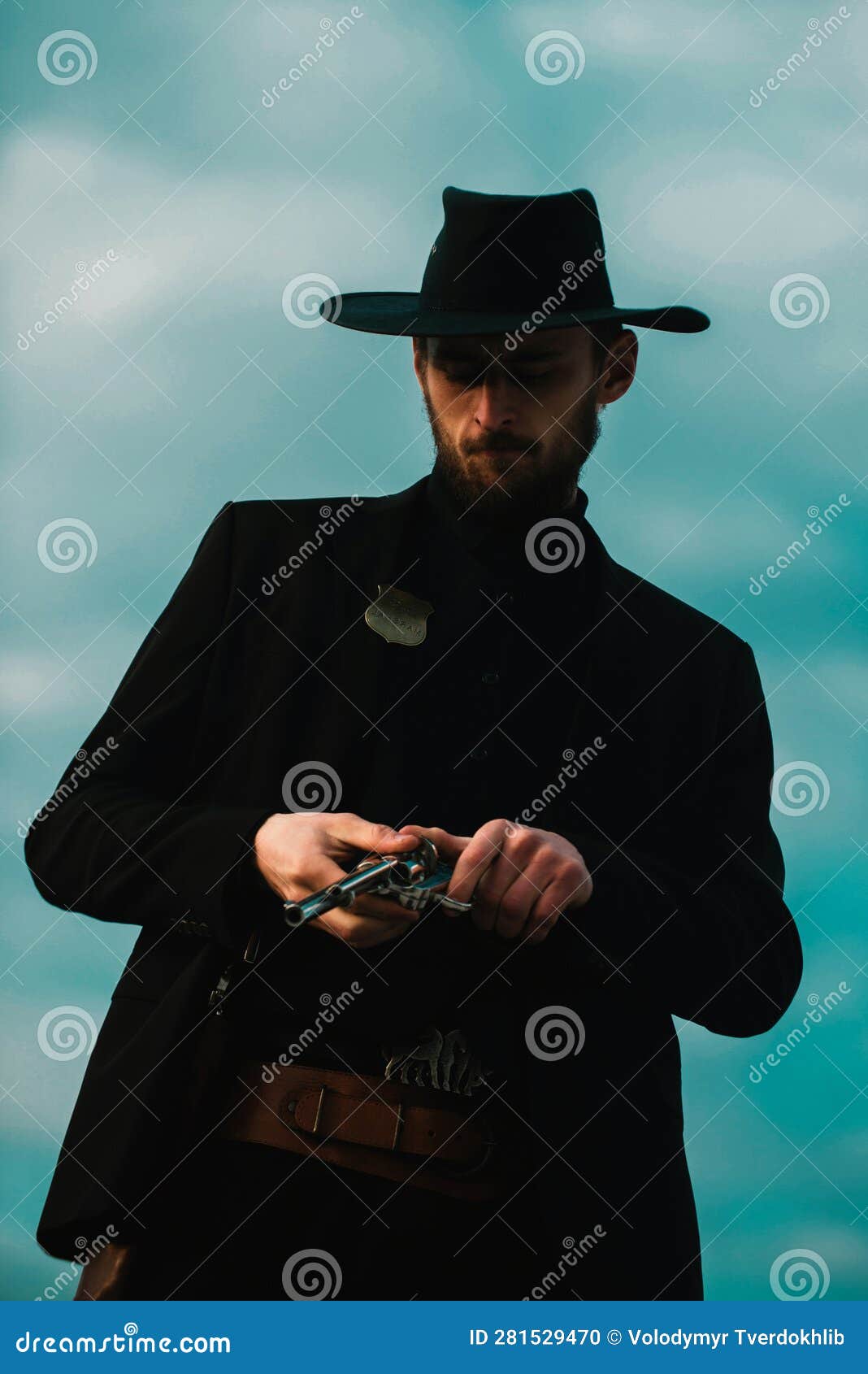 Cowboy Shooter in Black Suit and Cowboy Hat. Serious Man with Wild West ...