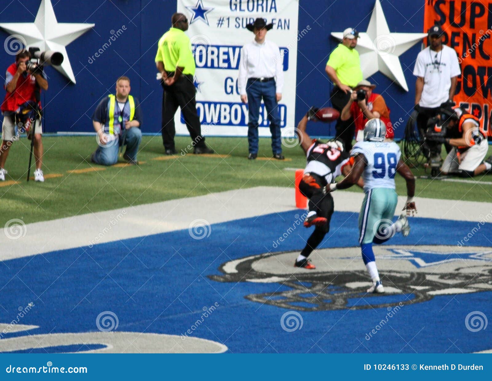 Cowboys Bengals End Zone Catch Editorial Stock Photo - Image of
