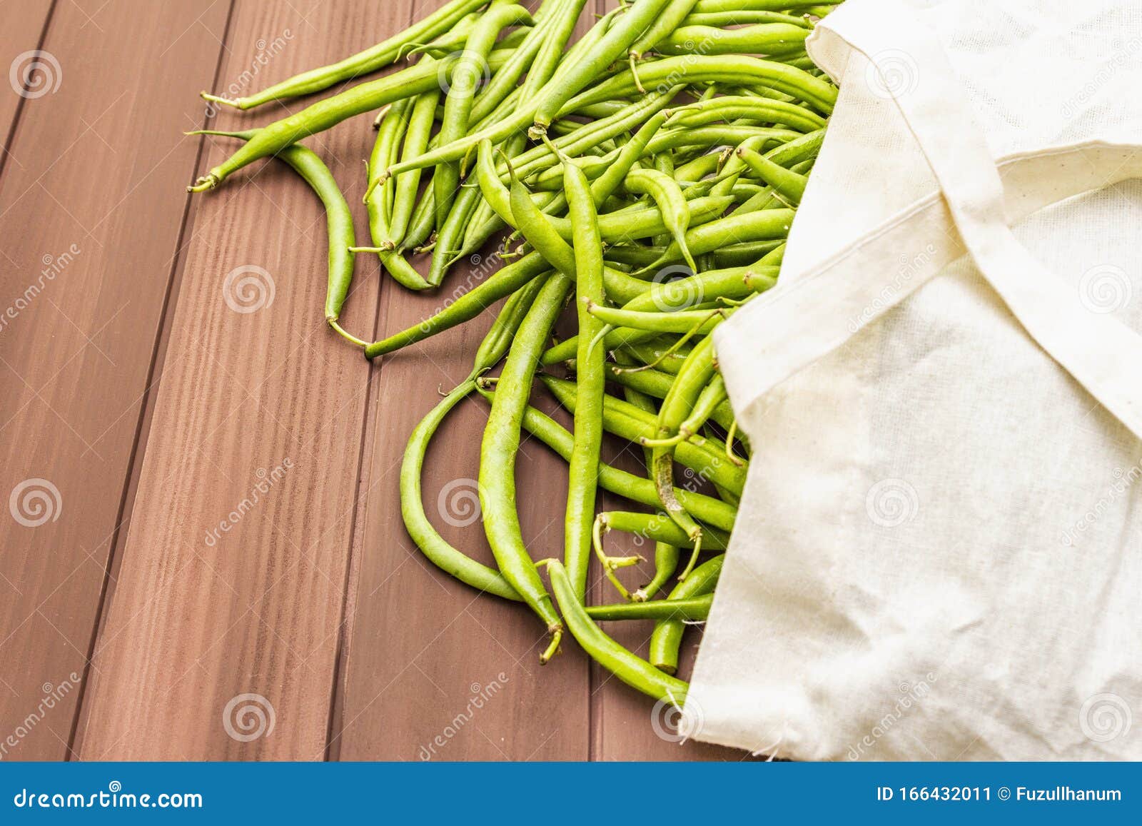 The Cowpea Vigna Unguiculata. Fresh Long Beans in Reusable Shopping ...