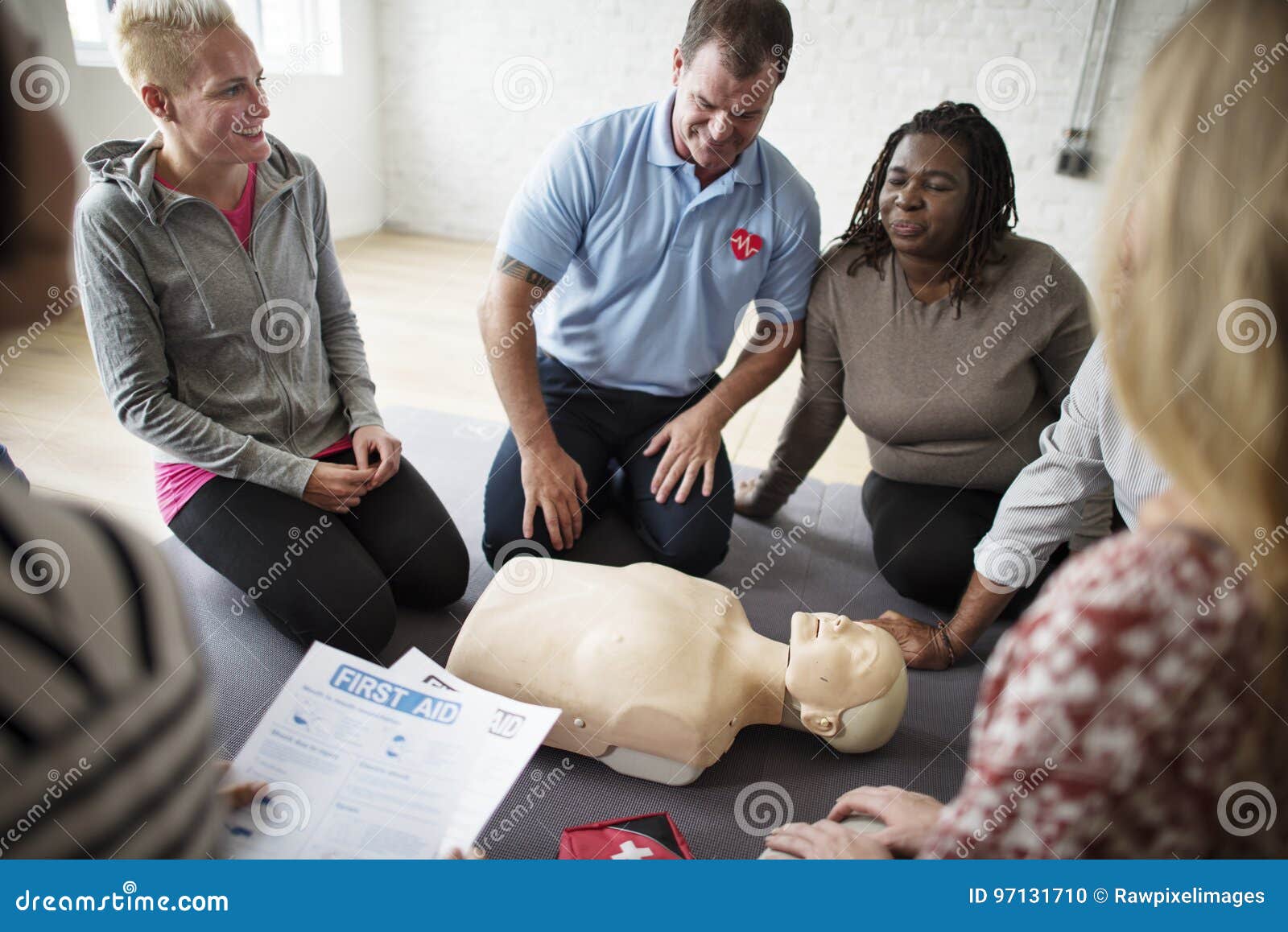 cpr first aid training concept