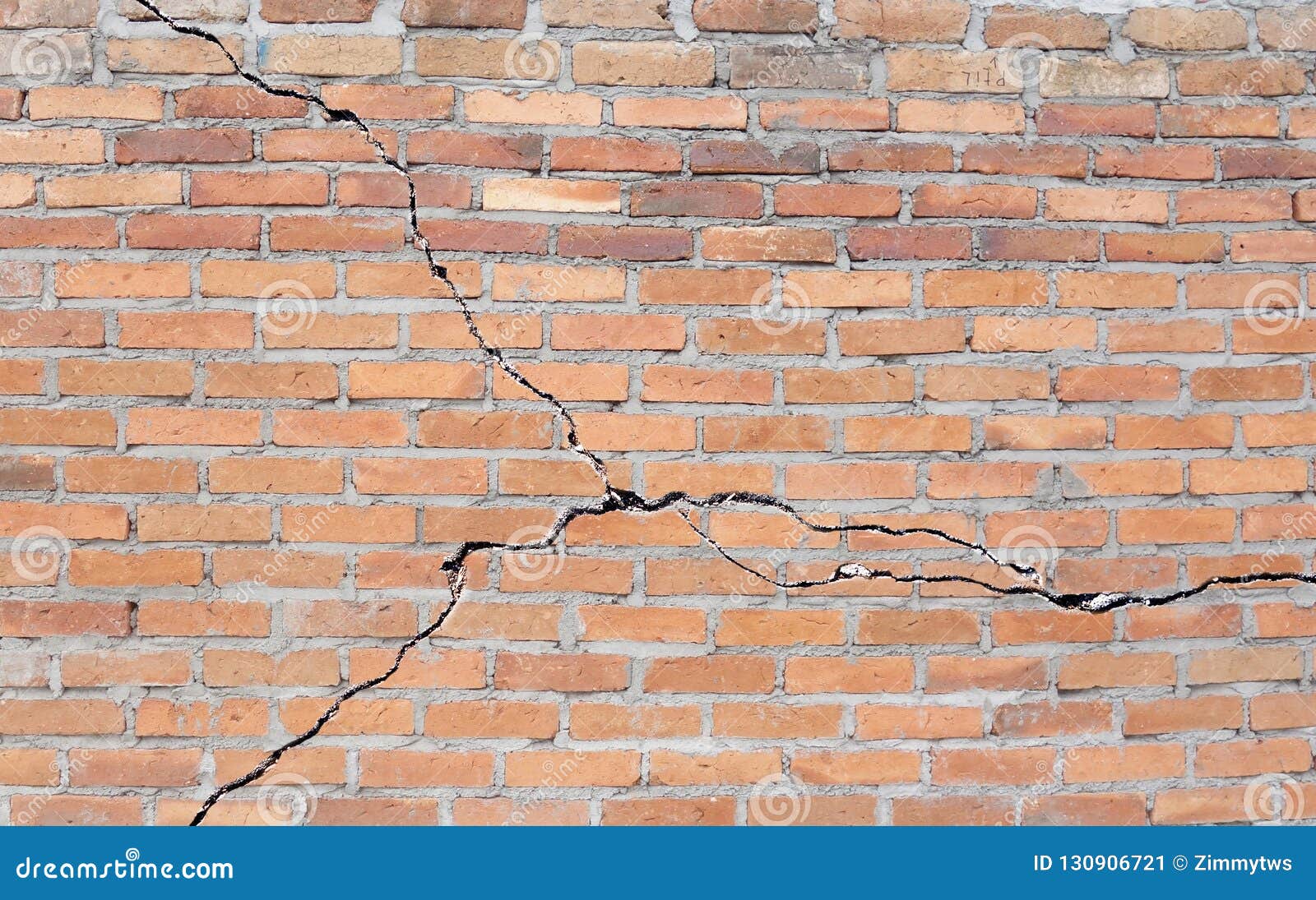 cracked brick foundation