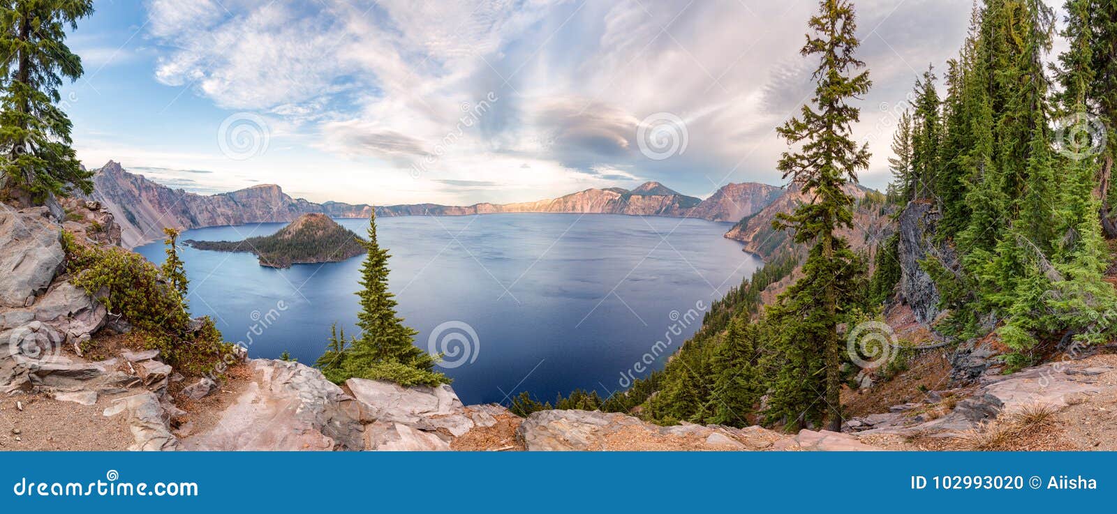 crater lake national park, oregon, usa