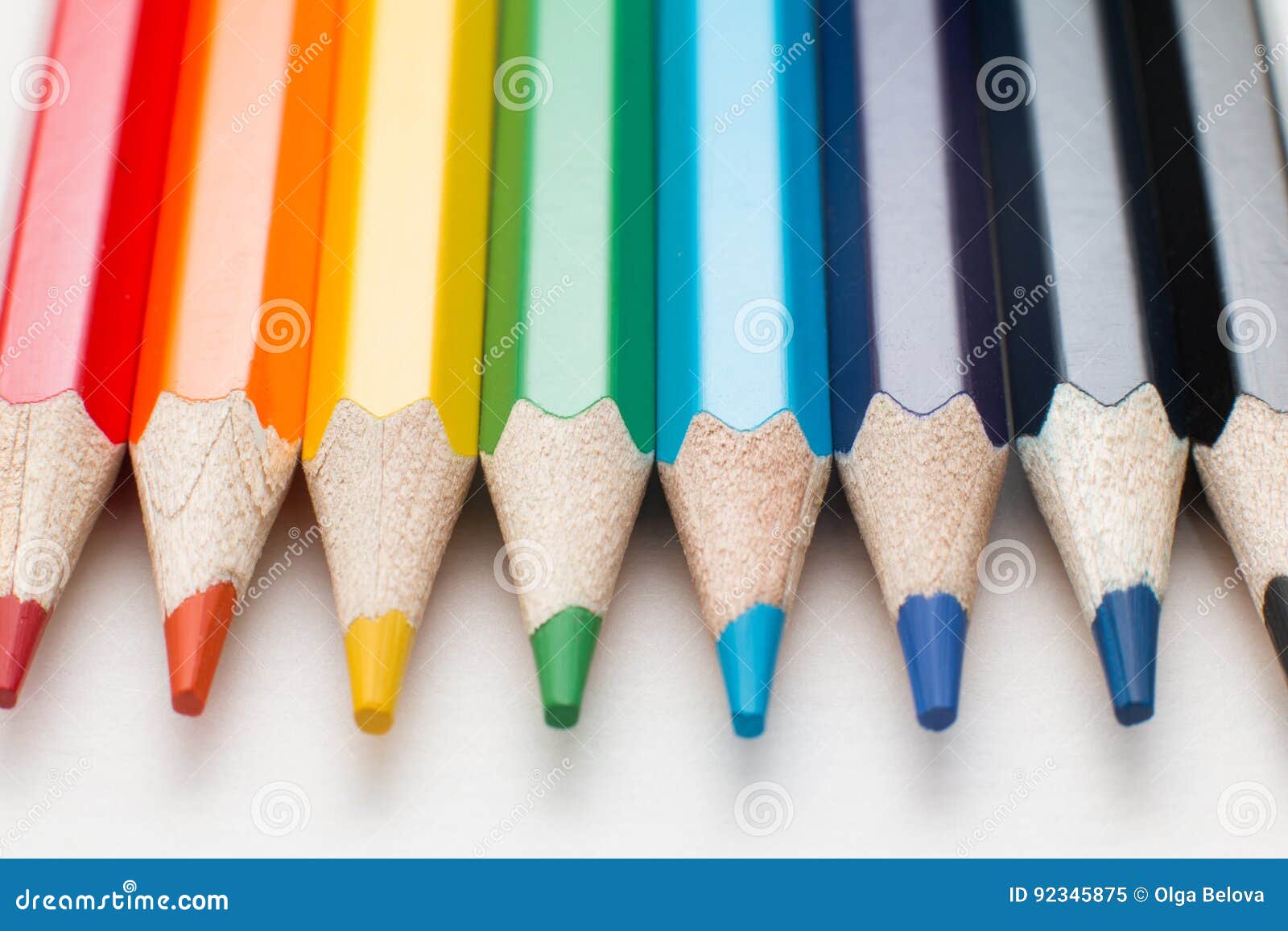 Crayons De Couleur Du ` S D'enfants Pour Le Dessin Image stock - Image du  concept, jaune: 92345875
