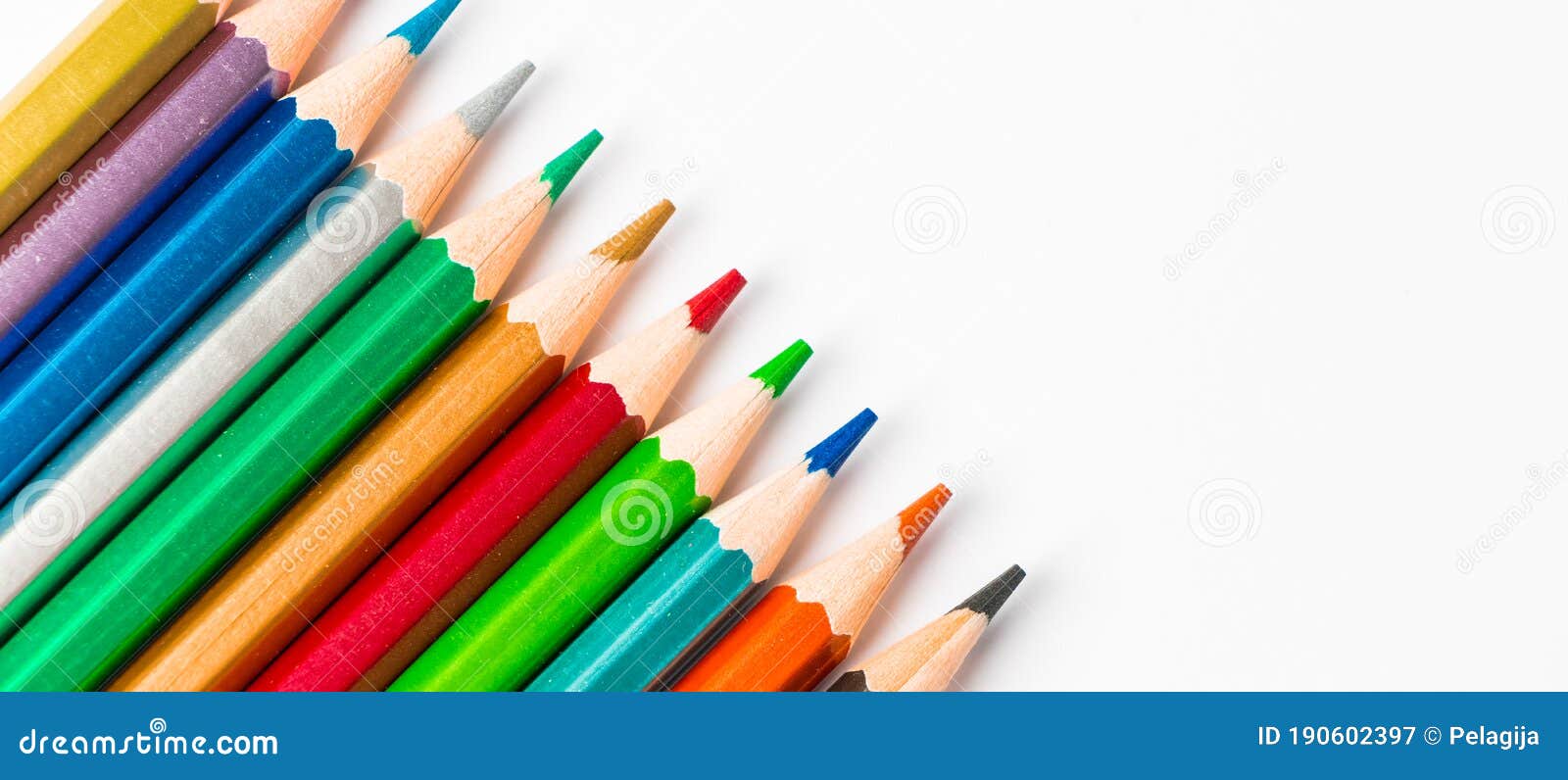Crayons En Bois De Couleur Isolée Sur Le Fond Blanc. Palette Multicolore  Pour Le Lieu De Dessin Pour Le Texte Image stock - Image du dessin, trame:  190602397