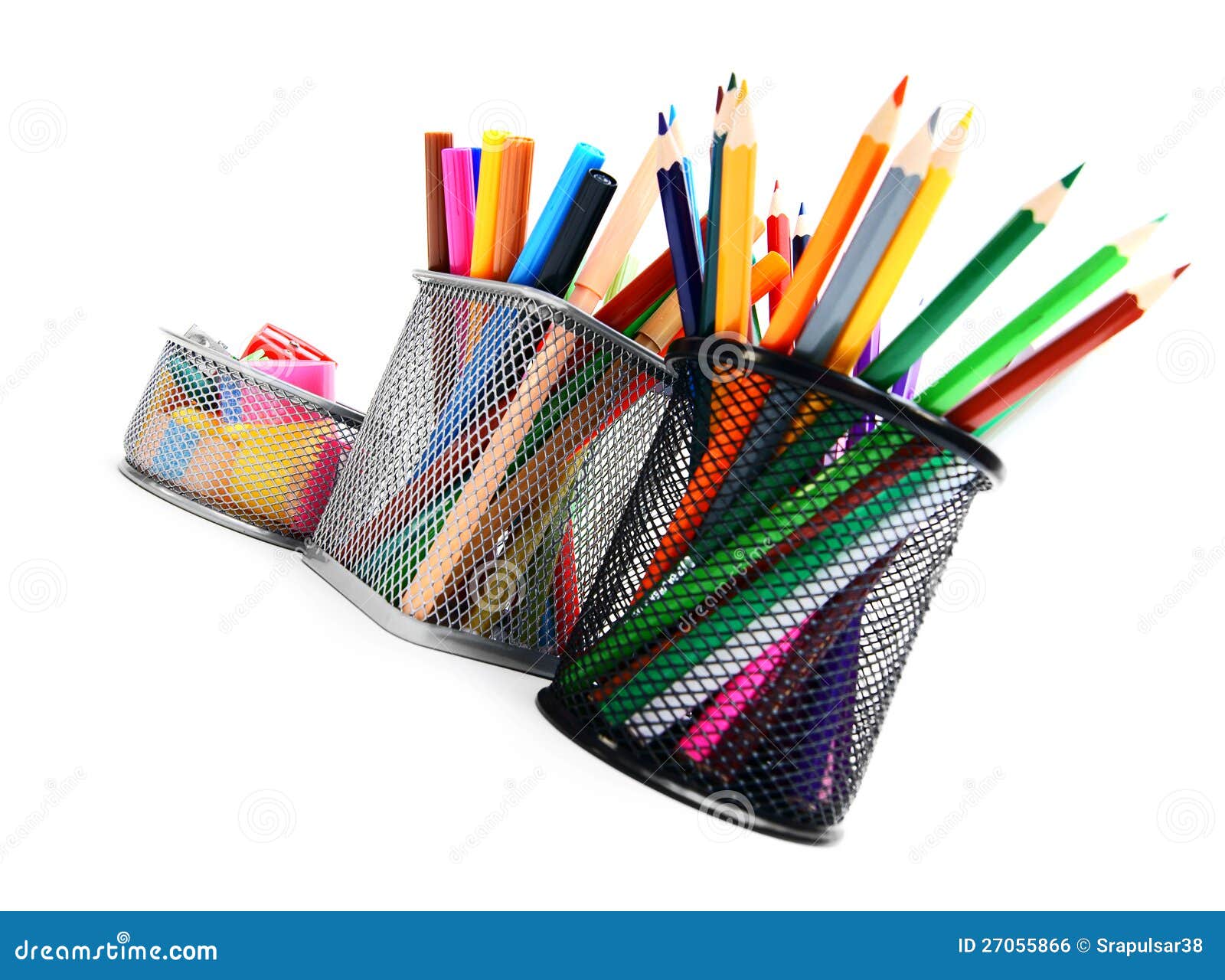 Crayons et feutre. photo stock. Image du éducation, matériel 27055866