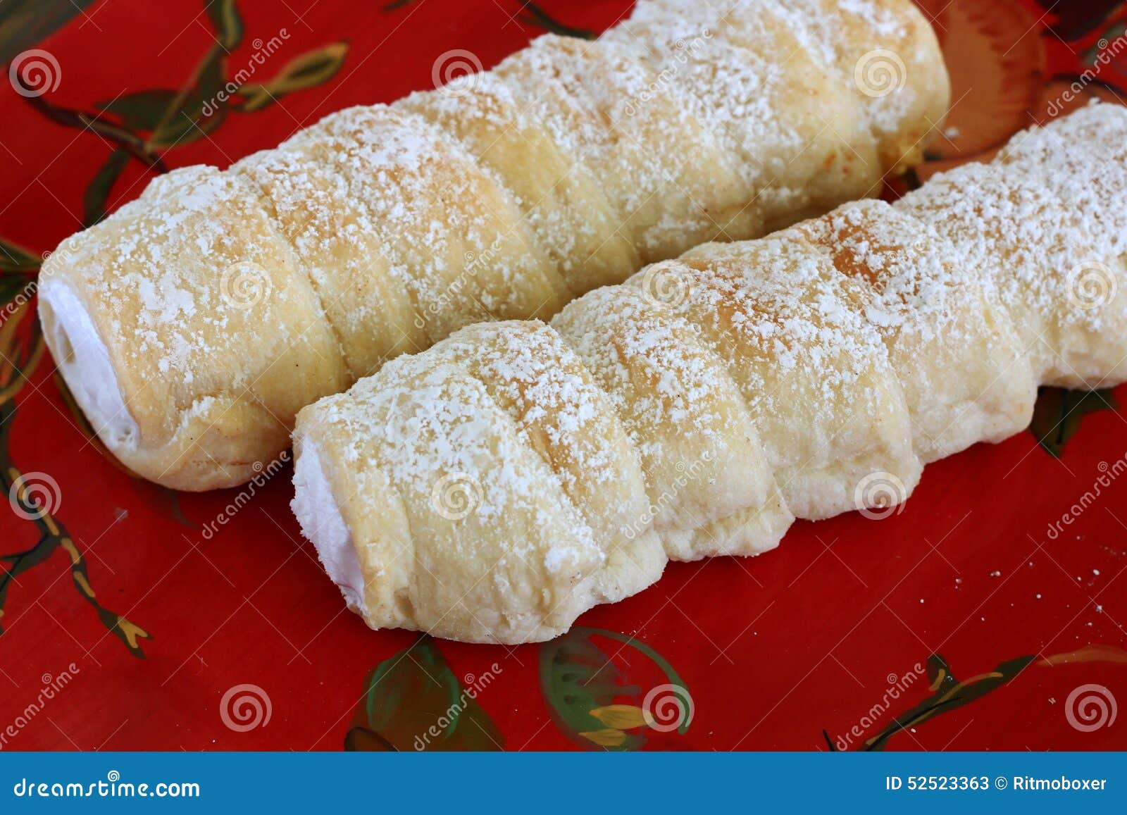 Cream Horn Pastries with Powdered Sugar Stock Image Image of cakes