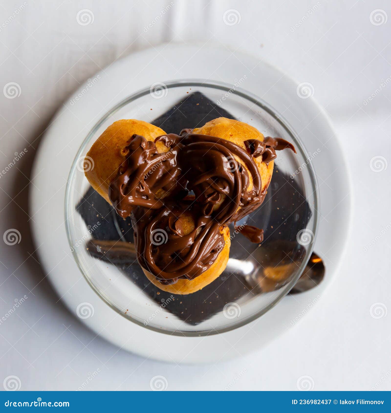 cream profiteroles with hot chocolate