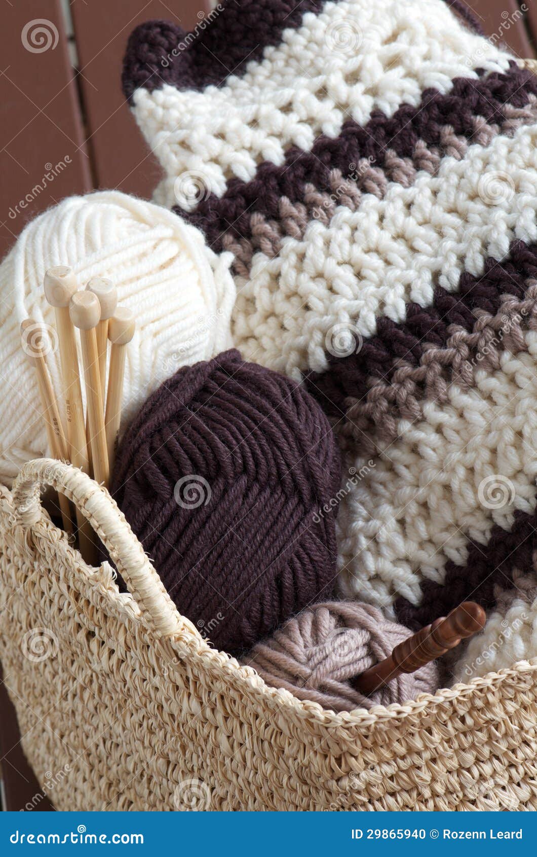 10,670 Yarn Basket Stock Photos - Free & Royalty-Free Stock Photos from  Dreamstime
